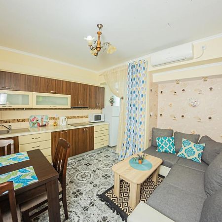 Apartment Emili City Center Bar Εξωτερικό φωτογραφία